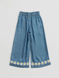Load image into Gallery viewer, Daisy Chain Bottoms