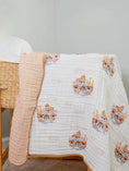 Load image into Gallery viewer, Noah's Ark Baby Toddler Muslin Blanket Quilt