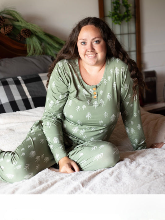 WOMEN'S PAJAMA SET- Trees