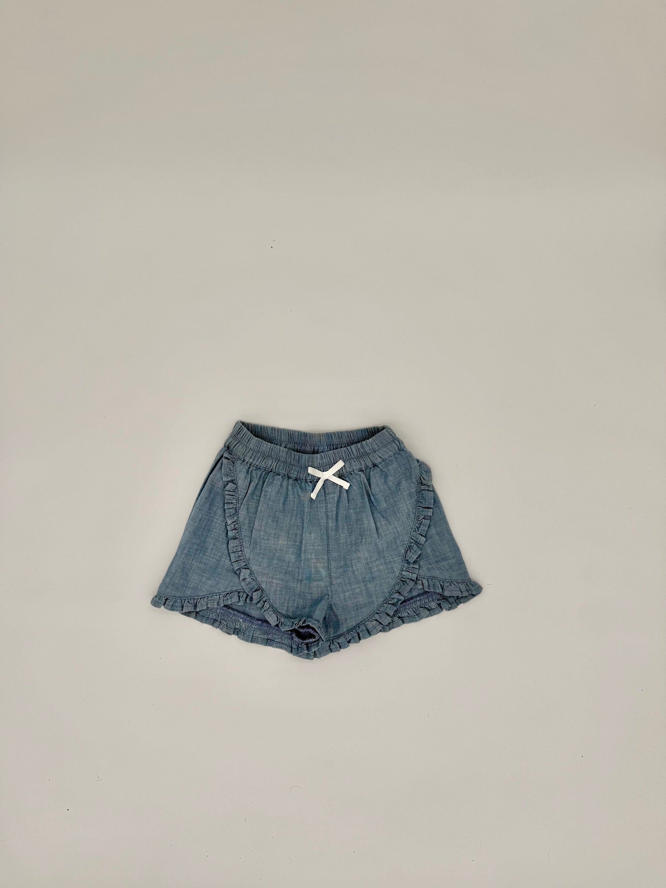 Lora Frill Shorts