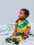 Load image into Gallery viewer, TIE DYE WAVE INFANT ONESIE SHORT SLEEVE
