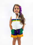 Load image into Gallery viewer, TODDLER WHITE CHEST STRIPE QUILTED VEST
