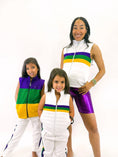 Load image into Gallery viewer, TODDLER WHITE CHEST STRIPE QUILTED VEST
